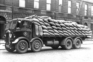 Albion CX7N Flatbed Lorry '1938 - 49